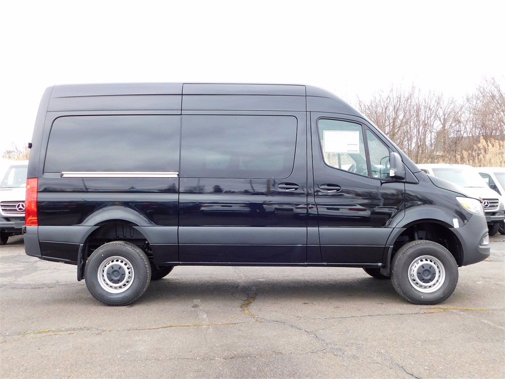 New 2019 Mercedes-Benz Sprinter 2500 Cargo 144 WB AWD 4MATIC®