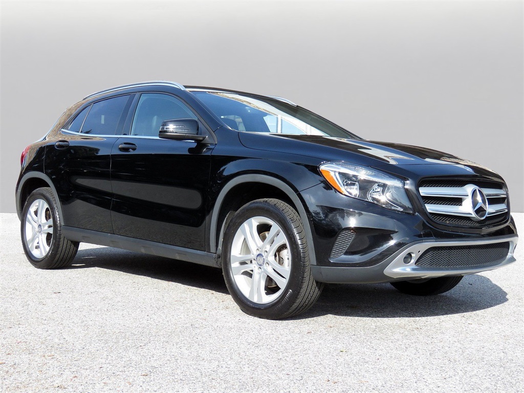 Certified Pre Owned 2017 Mercedes Benz Gla 250 Awd 4matic